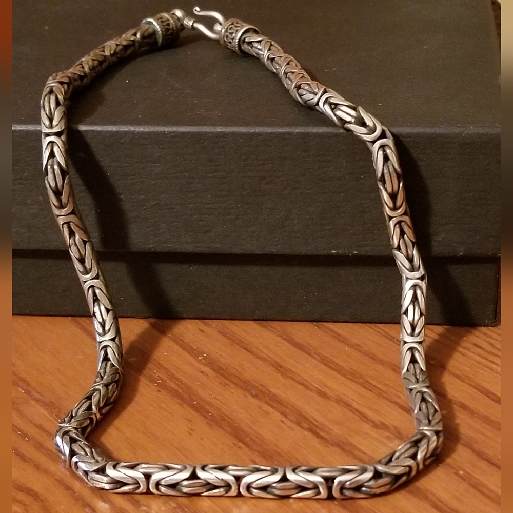 VERY RARE Silpada Sterling Silver Byzantine Necklace - Picture 10 of 10